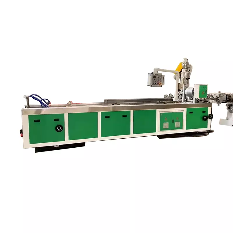 Hvordan forvandler PE Wood Plastic Landscape Profile Extrusion Production Line utendørs produksjonseffektivitet?